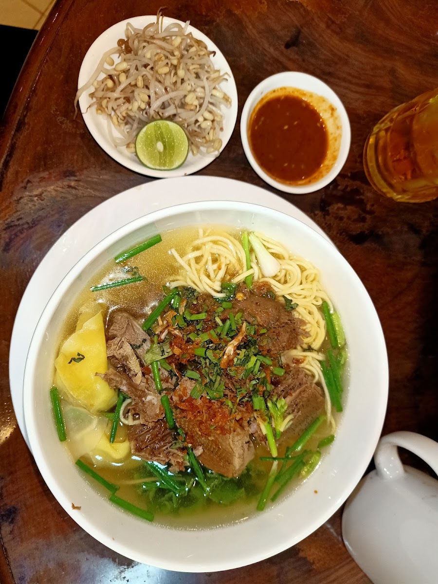 Battambang Town Restaurant-2